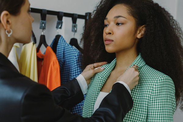 Echarpe en laine femme : élégance chaude pour l'hiver